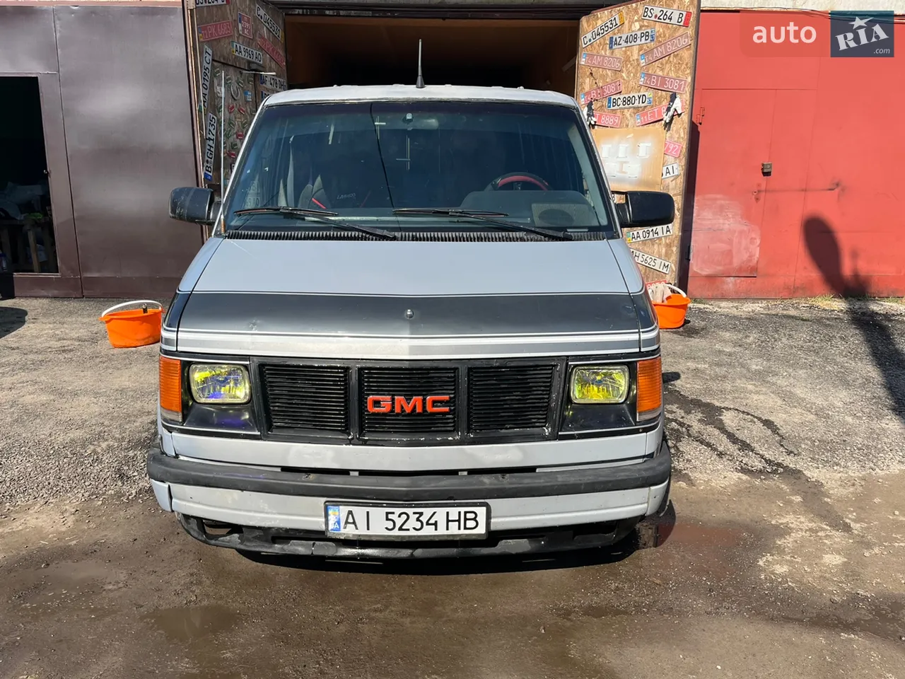 GMC Safari 1988 року