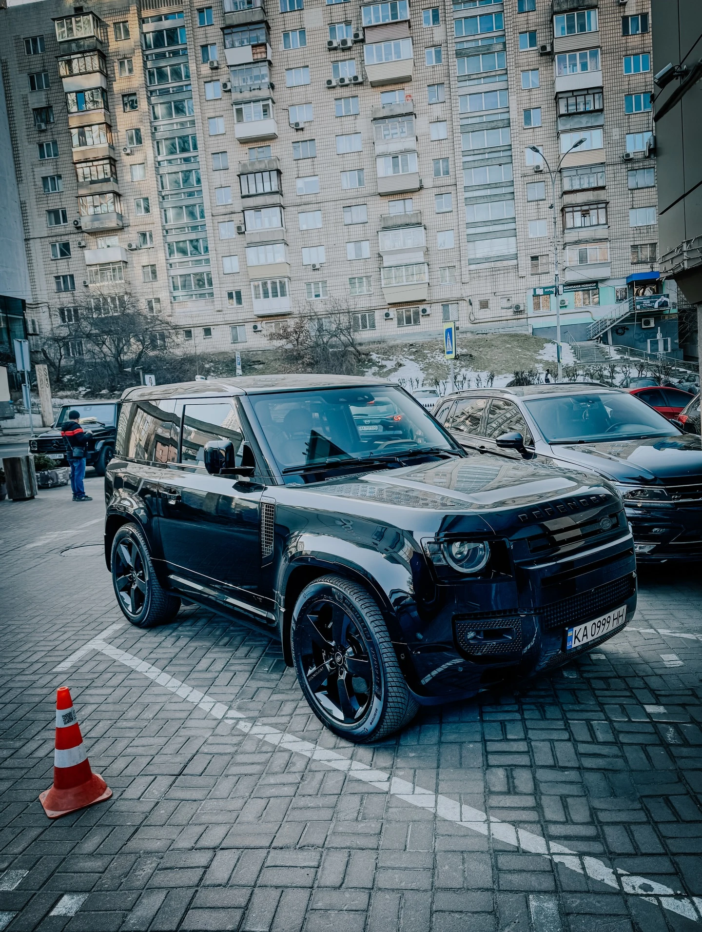 Land Rover Defender 90 V8