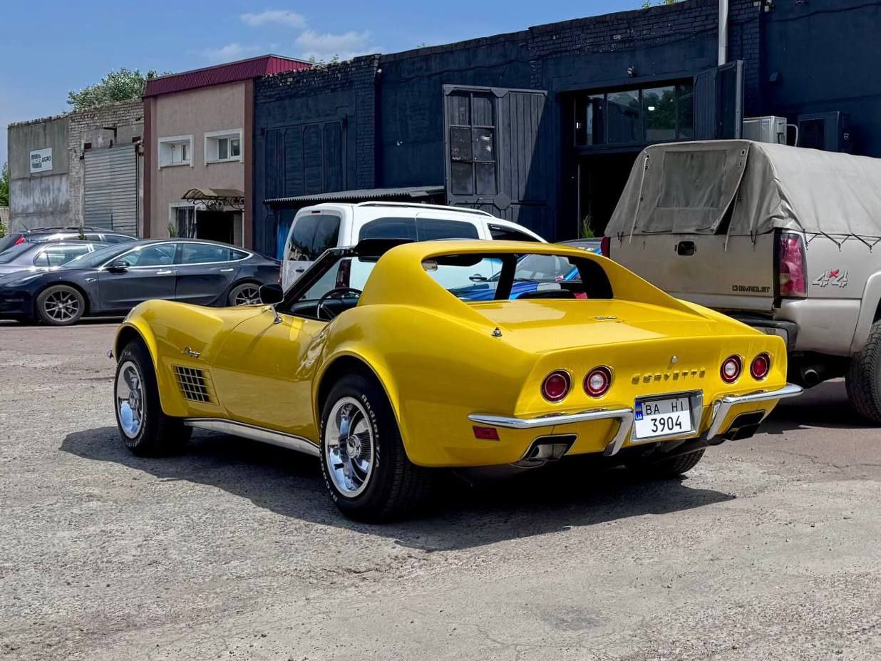 Chevrolet Corvette 1971 року