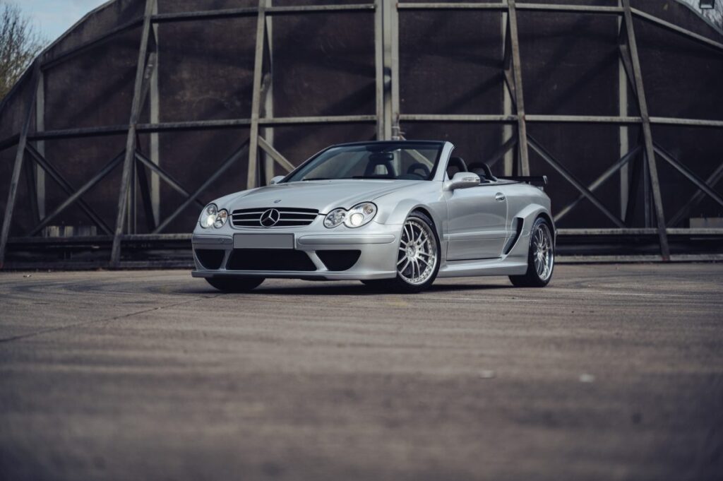 У Німеччині пустять з молотка унікальний Mercedes-Benz CLK DTM AMG Cabriolet за 650 тисяч доларів