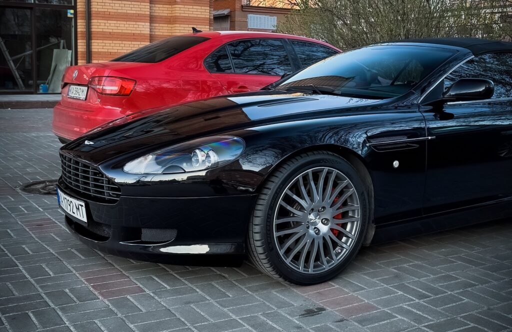 Aston Martin DB9 Volante