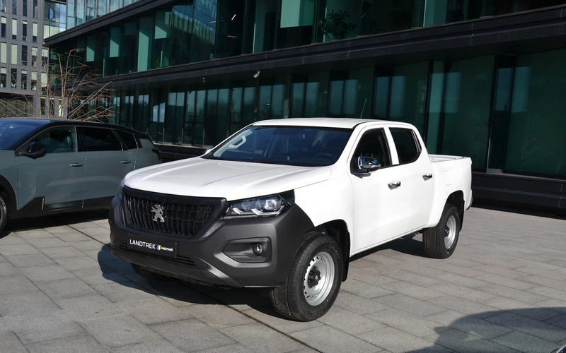 Peugeot вивів на український ринок особливу модифікацію пікапа Landtrek