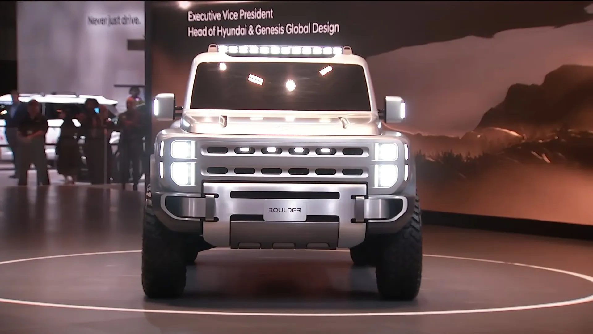 Hyundai Boulder