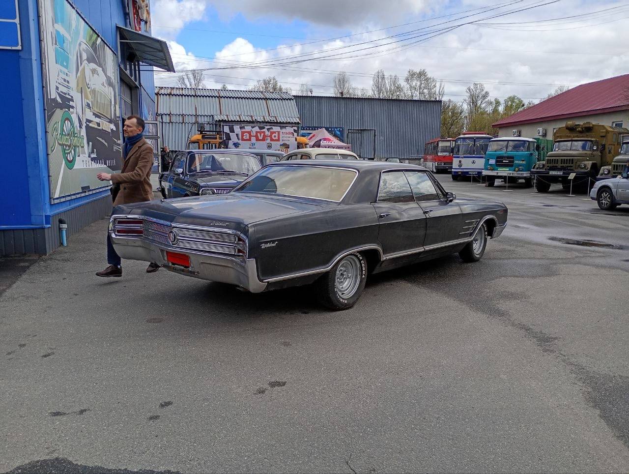 Buick Wildcat