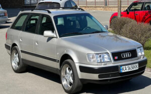 У Києві виявили рідкісний спортивний універсал Audi 100 S4 1993 року випуску