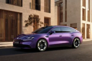 Компанія MG розсекретила дизайн нового флагманського автомобіля під індексом 07