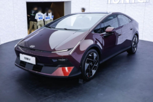 Hyundai розкрила технічні характеристики нового електричного седана Ioniq V