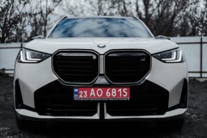 Новий електричний кросовер BMW iX3 подолав понад 800 кілометрів на одному заряді в межах складних випробувань у Китаї