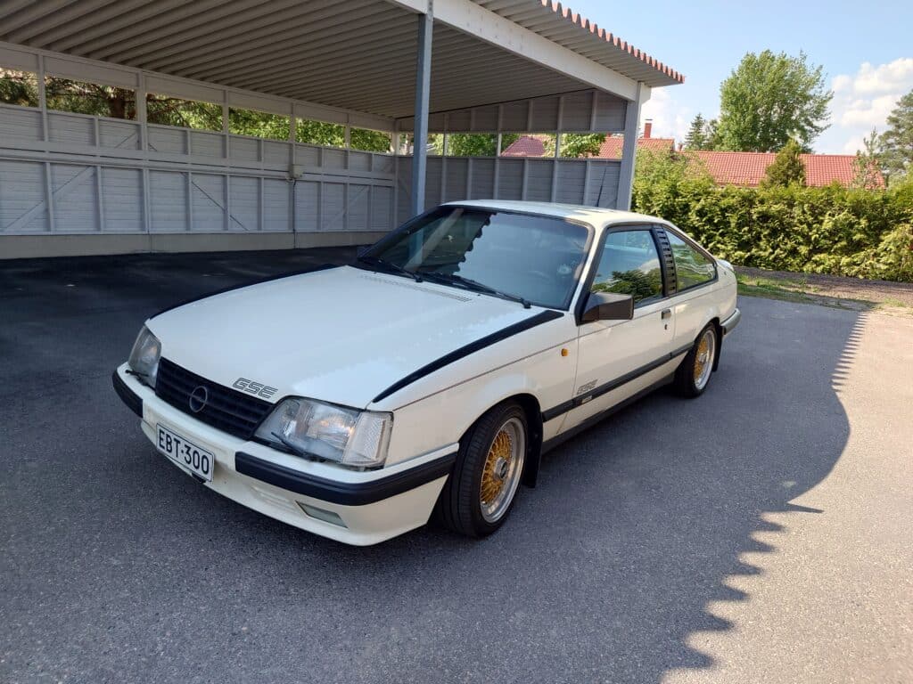 Opel Monza
