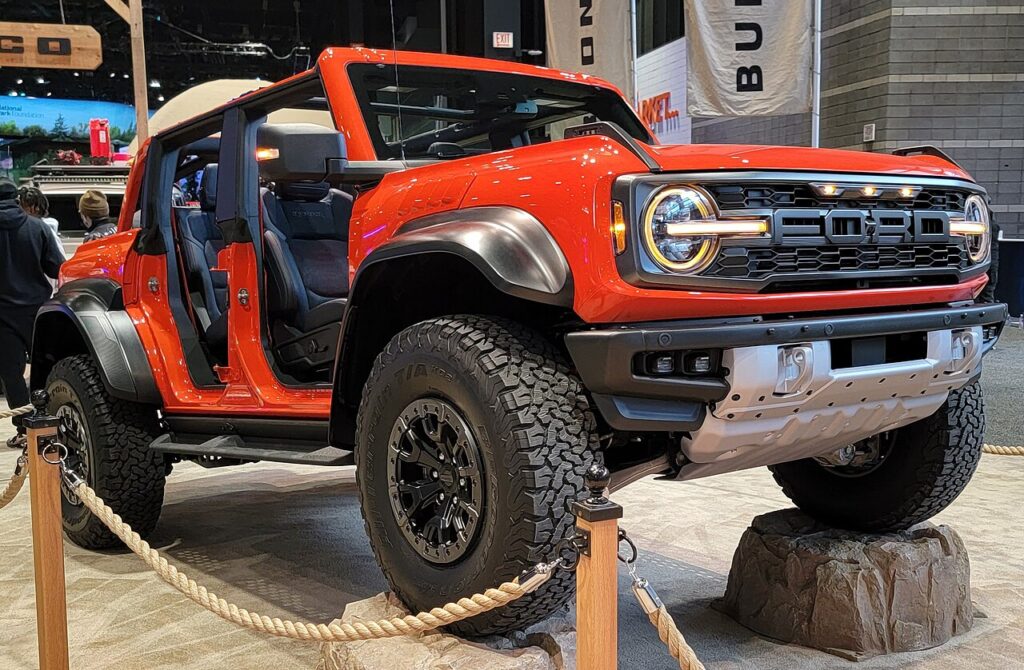 Ford оголосив про відкликання 565 тисяч позашляховиків Bronco через ризик самозаймання