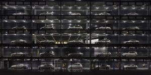 Mercedes-Benz представив оновлений преміальний електровен VLE 300 2026 року