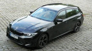 BMW 320i Touring