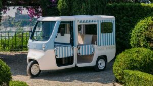 Fiat Professional виводить на ринок триколісну електричну вантажівку Tris: характеристики та особливості