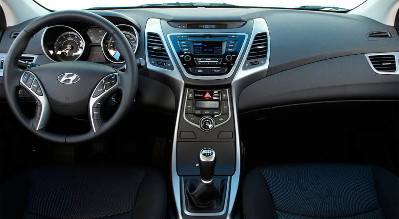 Салон Hyundai Elantra MD