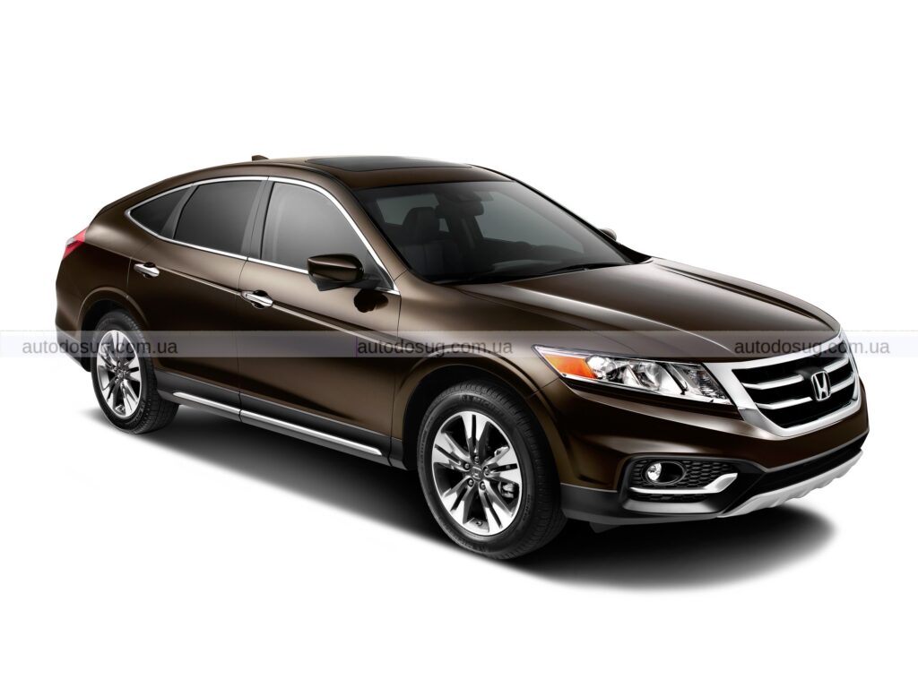 Honda готує крос-версію Accord для конкуренції з Subaru Outback