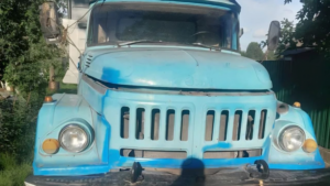 На Волині виставили на продаж самоскид ЗІЛ-131 із дизельним двигуном від трактора МТЗ