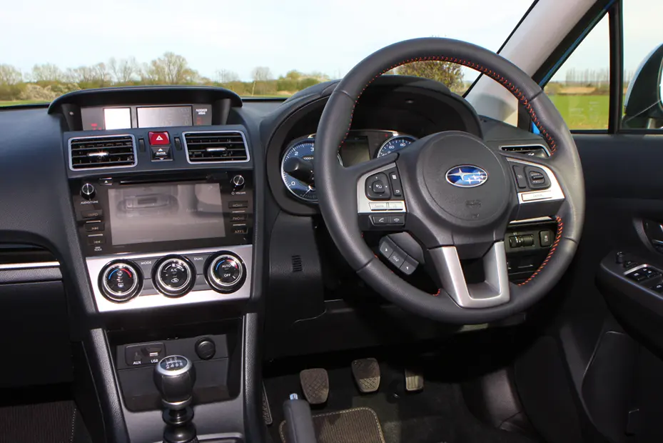 Салон Subaru XV 