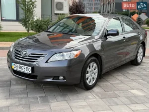 Toyota Camry V40