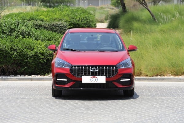 Повернення через вісім років: Chery розкрила новий фастбек Arrizo 7 із дизайном у німецькому стилі