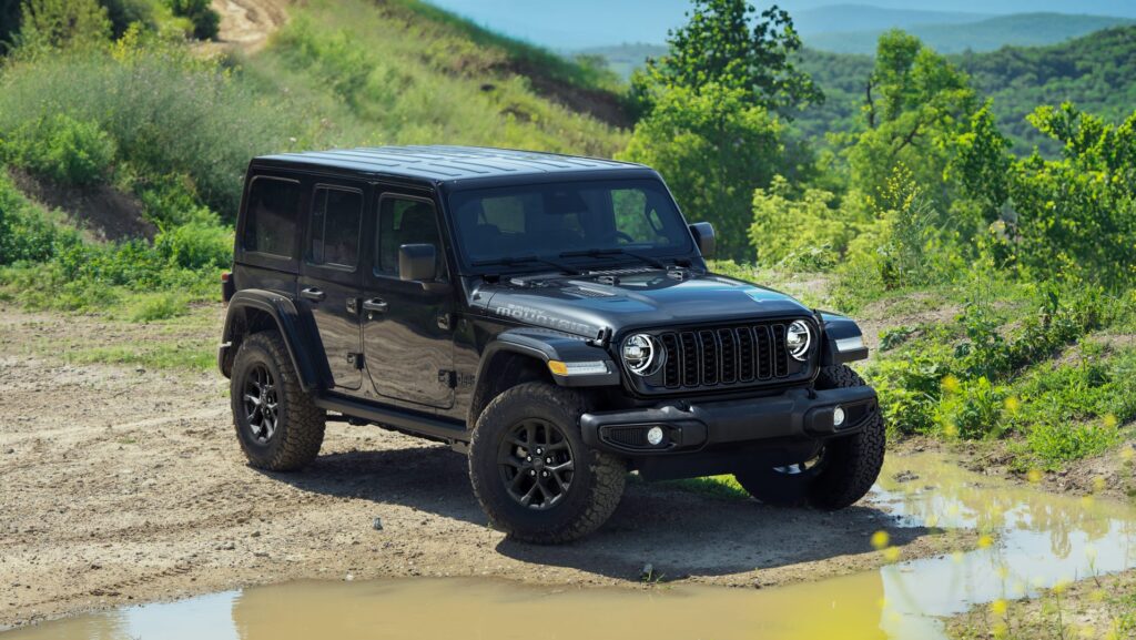 Майже без доплати за стиль: Jeep презентував позашляховик Wrangler Smoky Mountain з багатим оснащенням