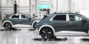 Роботи замість водіїв: Hyundai розпочала випробування автономної системи паркування автомобілів у Сеулі