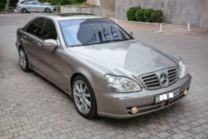 Mercedes-Benz S500 4Matic W220 від Lorinser