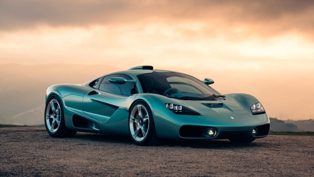 Британська компанія Gordon Murray проілюструвала дорожній суперкар S1 із високооборотним мотором V12 та механічною КПП