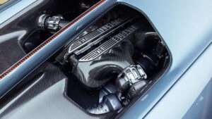 Bugatti розглядає можливість випуску гіперкара з двигуном V16 та механічною коробкою передач