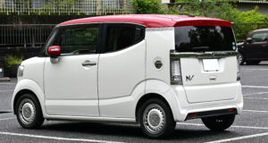 Тюнінг-ательє Mugen підготувало стильний пакет оновлень для мікроввена Honda N-Box