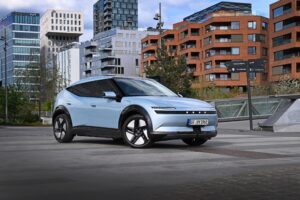 Hyundai вивів на ринок новий компактний електромобіль Ioniq 3 за 30 тисяч доларів