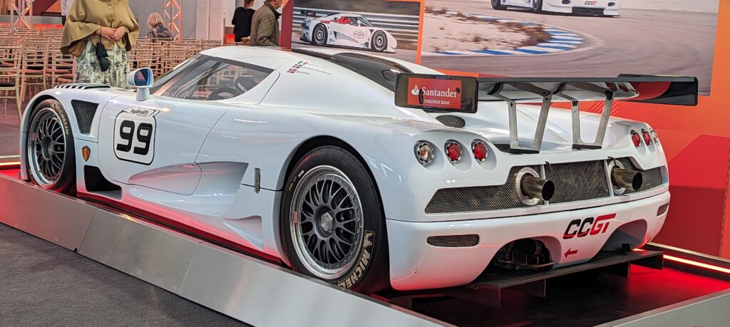 Шведський гіперкар з нездійсненної мрії: Koenigsegg представив 1600-сильний купе CCGT1
