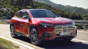 Електричний Mercedes-Benz GLA нового покоління стане конкурентом Audi Q4 e-tron із запасом ходу до 650 кілометрів