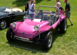 Культовий пляжний багі Meyers Manx відродився у форматі потужного електромобіля за 125 тисяч доларів
