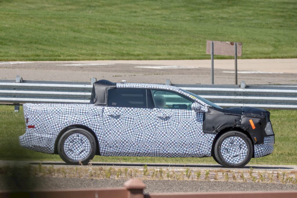 Американський концерн Ford розкрив ціновий орієнтир для нового масового електропікапа Fathom