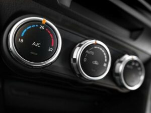 Погіршення роботи автокондиціонера: експерти назвали ключові причини та правила первинної діагностики