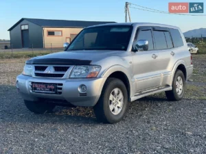 Mitsubishi Pajero Wagon
