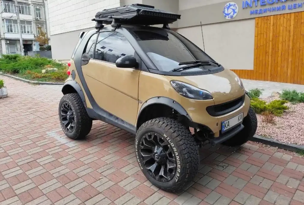 Smart Fortwo перетворили на справжній баггі