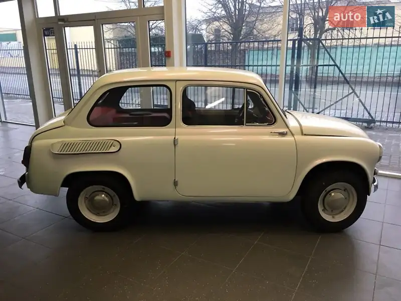 ЗАЗ 965